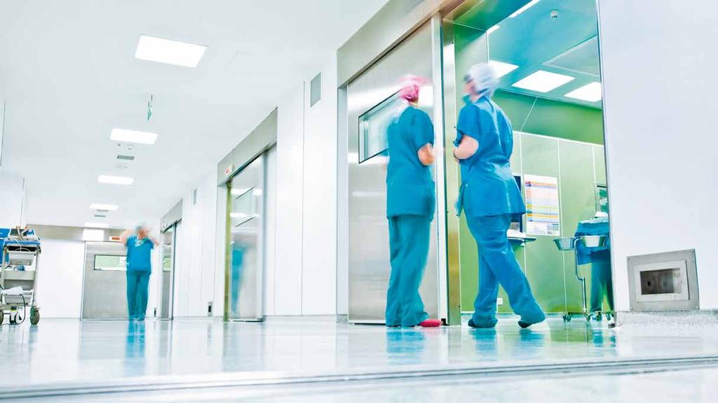 STRAHLENSCHUTZ In Krankenhäusern, Arztpraxen und kerntechnischen Anlagen: Unsere Strahlenschutztüren bieten insbesondere dem Personal zuverlässigen Schutz vor Strahlungsrisiken.