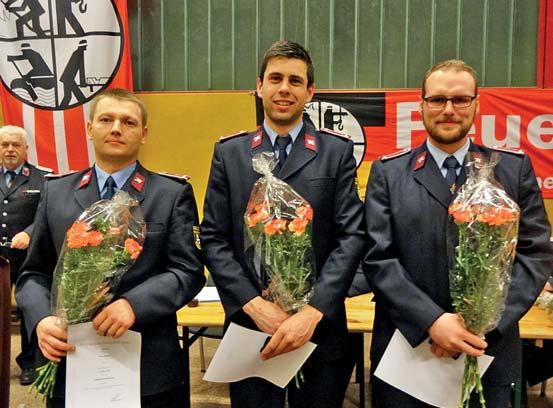 Zur Jahreshauptversammlung der Striegistaler Feuerwehr wurden sieben Feuerwehrleute nach Ableistung ihrer über siebzig Stunden