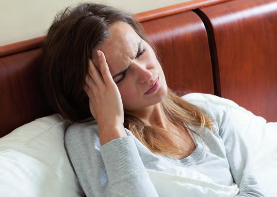 Ältere Männer sind häufiger von Schlafstörungen geplagt Frauen leiden eher an Migräne Ausfälle wegen Schlafstörungen dauern länger Während an Migräne oder Kopfschmerzsyndromen erkrankte Menschen im