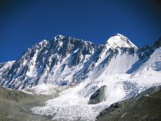 GERLINDE KALTENBRUNNER PORTRÄT Mit dem Gasherbrum II hatte Kaltenbrunner ihren achten Hauptgipfel der insgesamt 14 Achttausender erreicht.