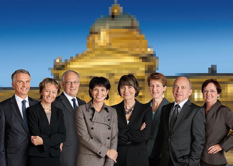Ich könnte dem Bild mit den vier Bundesrätinnen noch ein zweites zur Seite stellen: Im vergangenen Jahr, 2010, waren alle höchsten Ämter in der Schweiz in Frauenhand: die Präsidien von National-,