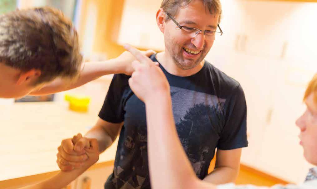 6 siehe oben Juni 2017 Juni 2017 siehe oben 7 fetzen handelt. Es reagiert einfach automatisch und außerhalb des Bewusstseins. Oft können sich Kinder nicht einmal mehr an ihre Handlungen erinnern.