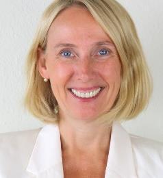 Referenten Ella Gabriele Amann Arbeitet seit 1996 als Beraterin, Coach und Autorin.