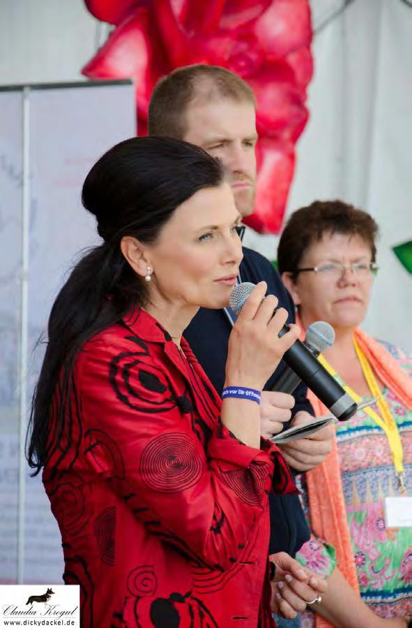 Politikerin MdB Gitta Connemann ruft zur Organspende auf.