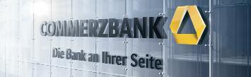 Toto je Commerzbank Commerzbank je jedna z vedúcich bánk pre súkromných a firemných klientov v Nemecku a silná univerzálna banka s dlhoročnými a rozsiahlymi skúsenosťami z dvoch tradičných bankových