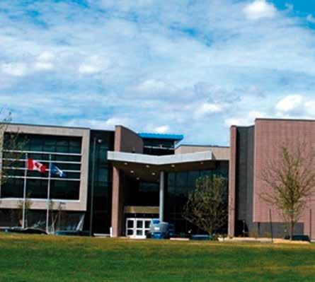 Canterbury High School Die Canterbury High School mit ihren knapp 1.400 Schülern ist DIE Schule in Ottawa für den Bereich Kunst.