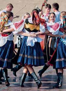 Sa. 08. September 14:00 17:00 Uhr jhraskon_www.pixabay.com_lizenz_cco_1.0. Petersbergkirmes Wir lernen traditionelle Thüringer Folklore kennen.