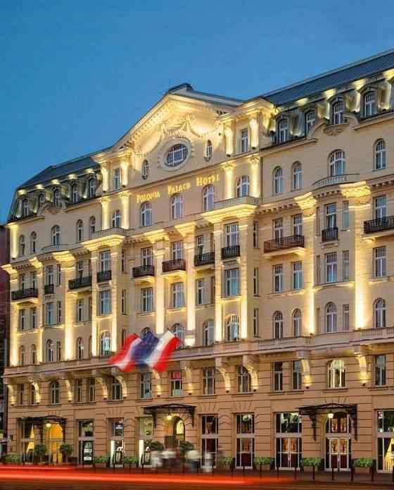 HOTEL POLONIA PALACE Eine Referenz unserer Kompetenz Objekt Hotel Polonia Palace in Warschau Kunde Hotel Warszawskie Syrena Sp. z o.o. Nutzfläche Ca. 20.