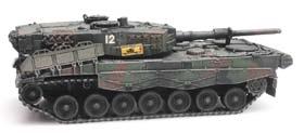 Cargo: AEG transformer 066 US M1A1 Abrams Desert N train