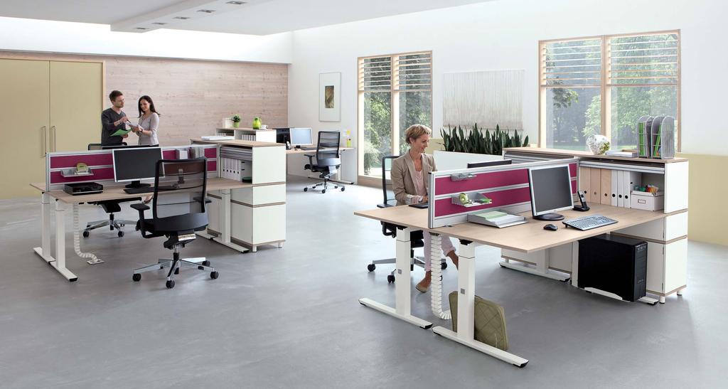 CREW 2 3 CREW Alle Möbel von PALMBERG garantieren eine 100 % fugenlose Kantenverarbeitung durch Lasertechnologie auf höchstem Niveau.