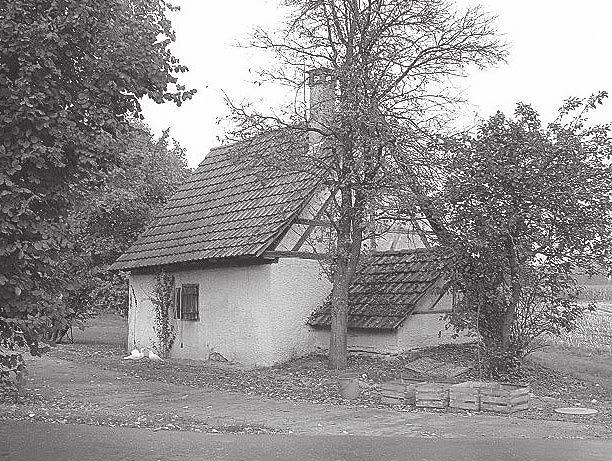 AUSGABE 01 2007 Allgäu nahezu jeder Bauernhof, auch die kleinen Höfe, ein eigenes Back- und Waschhaus hatte.