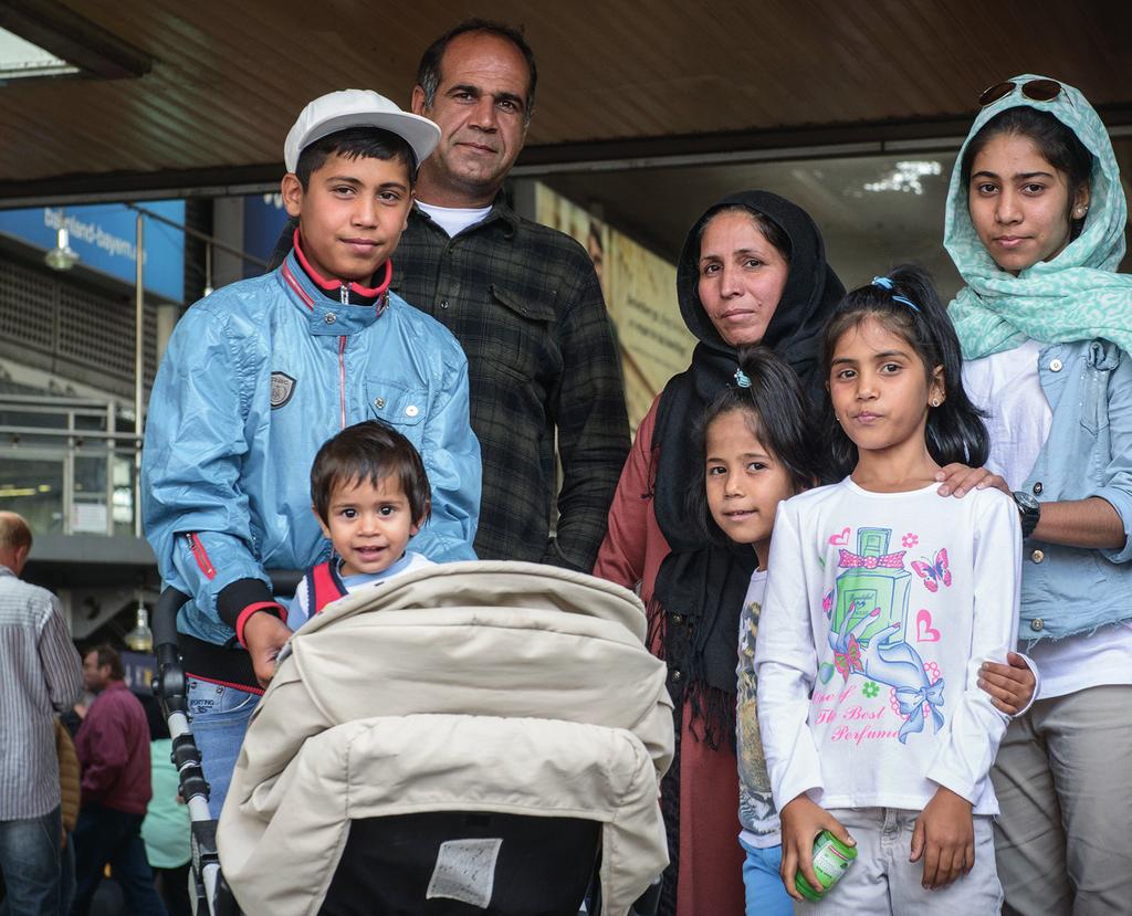 WENN DIE FAMILIE DEN EHEPARTNER AUSSUCHT ANMELDUNG In einigen Herkunftsländern ist es Tradition, dass die Eltern oder die Familie Ehepartner*innen für die Kinder aussuchen.