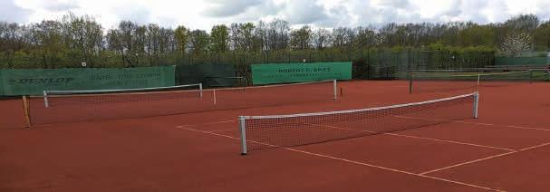 Zudem stehen diese Plätze auch außerhalb des Trainings den Kindern zur Verfügung, um sich im Tennis mal auszuprobieren.
