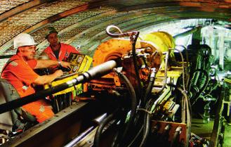 Geologie Ceneri-Basistunnel Schon zwischen 1997 und 2000 wurde in Sigirino ein 3,1 km langer Sondierstollen bis zu den künftigen Tunnelachsen ausgebrochen.
