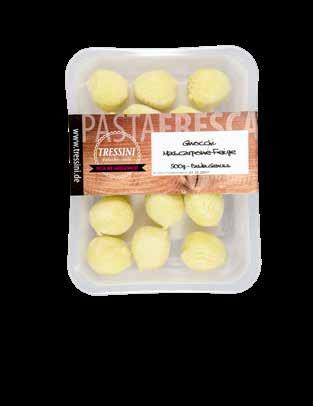GNOCCHI - 500 GRAMM 62099 GNOCCHI TOMATE-MOZZARELLA Kartoffelnocken, gefüllt mit Mozzarella & Tomaten 22g per Stück - 25 Stück per Packung 52091 GNOCCHI TRÜFFEL Kartoffelnocken, gefüllt mit