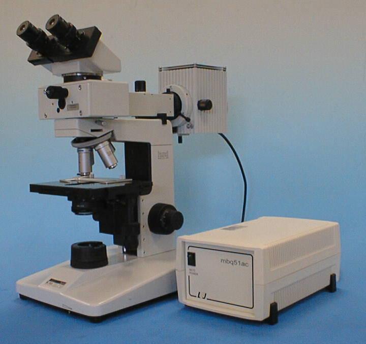 Das Fluoreszenzmikroskop Klassisches Mikroskop Hg-Höchstdrucklampe Spez.