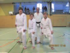 Abteilungsleiter: Michael Klitzke Amselweg 4, 23689 Ratekau / OT Techau, Tel. 045 04 / 45 92 33 Erfolgreicher Karate-Lehrgang in Pansdorf! Am 12.02.