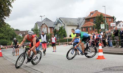Beim Volkstriathlon (0,5 km 20 km 5 km) gewann der Flensburger Niels Asbjörn Schuldt mit imposantem Vorsprung.