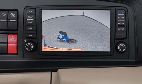 Es stehen zwei Varianten zur Auswahl: Video-Abbiege-System mit separatem Monitor Bilddarstellung auf einem separaten 7 -Monitor auf Höhe der A-Säule (Beifahrerseite).