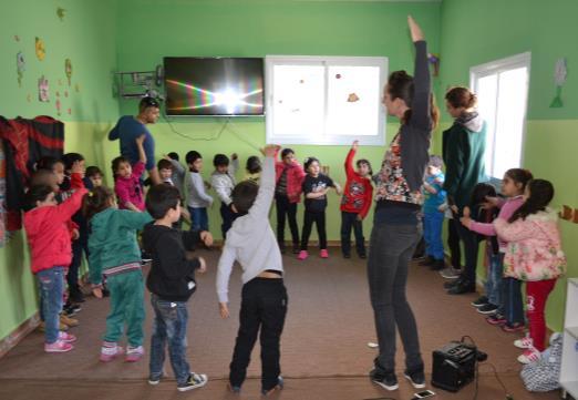 4 3. Kindergartenprogramm Im Schuljahr 2016/17 nahmen vier Kindergärten am Kindergartenprogramm teil: Jeweils ein Kindergarten in den Flüchtlingslagern Al Azzeh und Dheisheh in