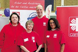 8 AUSBILDUNG Fachseminar erhält Schulungsprogramm Caritasverband kooperiert mit AOK Rhein-Erft Der Caritasverband Rhein-Erft erhält Unterstützung in digitaler Form: Ab sofort stellt die AOK