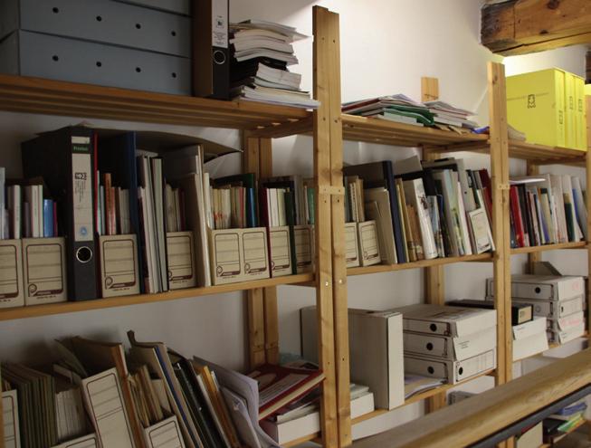 Zwar hat der Vorstand seine Aufträge 2013 diszipliniert und arbeitsteilig 2013 erfüllt, dennoch blieb die Übergabe der Vereinsbibliothek als Depositum an die Städtischen Sammlungen unerledigt und