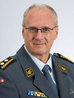 ist der Oberfeldarzt der Schweizer Armee und in ziviler Funktion Beauftragter des Bundesrates für den koordinierten Sanitätsdienst.