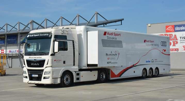 Leto jeseň 2018 MAN Exkluzívne partnerstvo REPREZENTANTI MAN Truck & Bus Slovakia a nového tímu Audi Sport Slovakia sa dohodli na spolupráci v rámci medzinárodnej série pretekov automobilov kategórie