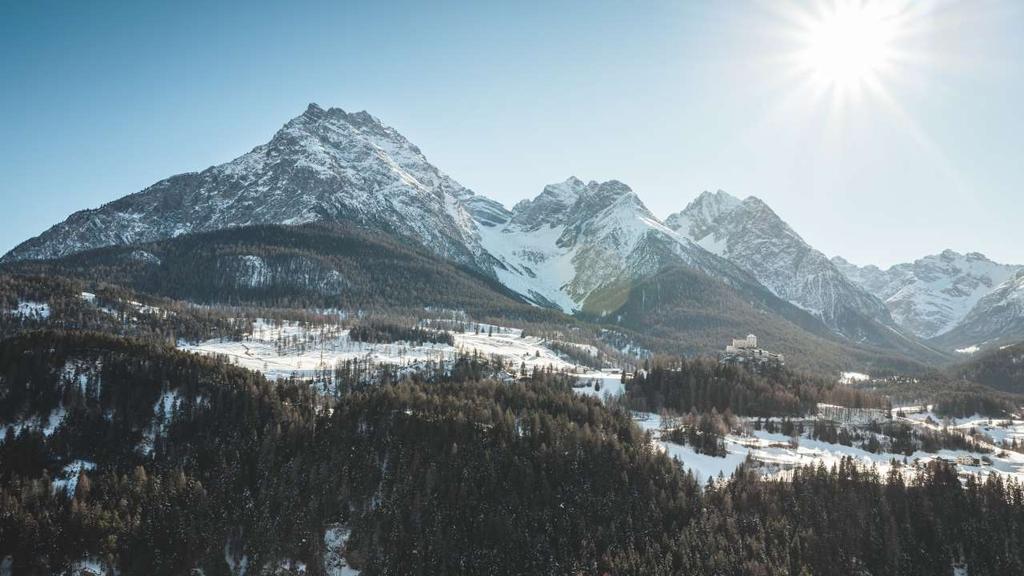 Scuol, Graubünden Ivo Scholz Der Tourismus Monitor Schweiz 2017