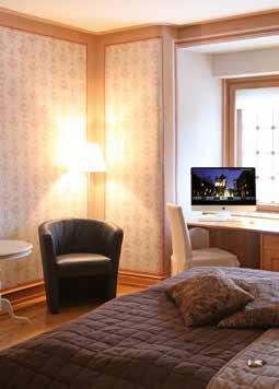 Hotelzimmer Kategorien & Reservierung Einzelzimmer / Kleine Doppelzimmer In unseren Einzelzimmern sowie den kleinen Doppelzimmern erleben Sie den gleichen Komfort wie in jedem unserer Zimmer, nur
