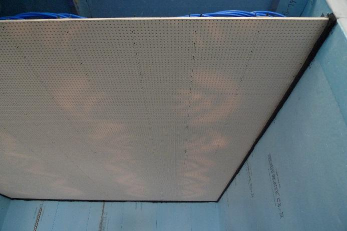 PCM-Kühldecke Typ A: Kühlsegel aus Aluminium Typ B: Kühldecke mit