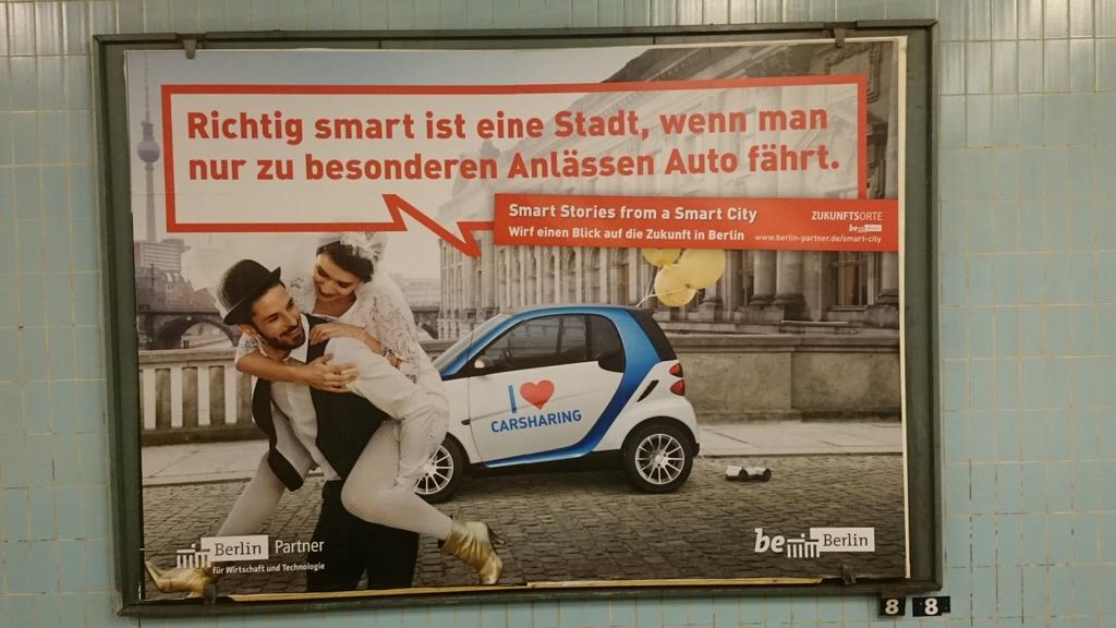 14 Car-Sharing Poster in der U9