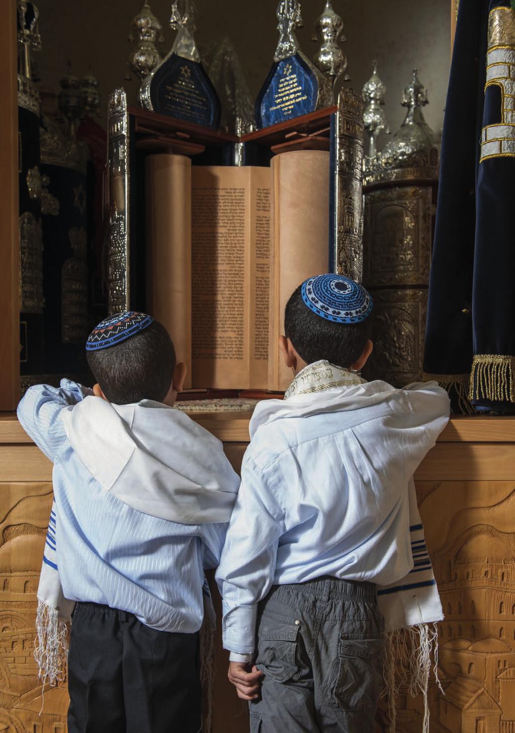 Aufgaben - Gemeinde - religiöse Rabbiner - Fragen - Judentum - Seelsorge und wird von hebräisch Rav oder aramäisch Rabbuni (Meister, Lehrer) abgeleitet.