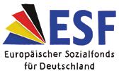 Die Länder arbeiten zusammen. Deutschland ist auch in der Gruppe. Die EU hilft mit dem Geld vom ESF den Menschen.