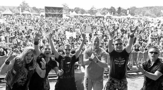 40 SV Daisbach Am 28.12.2013 wird erstmals die bekannte Cover Band EXTASY PURE ROCK die Daisbacher Turnhalle rocken!