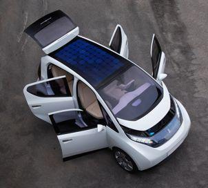 Elektromobilität - Das Smart Grid Vehicle Bolloré BlueCar Personen:!