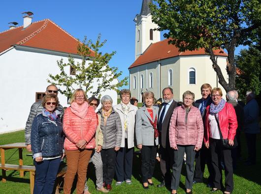 Auch der Kirchenchor unter Leitung von Adolf Lakitsch trug mit der Kirchberger Messe zur Erbauung der Teilnehmer bei.