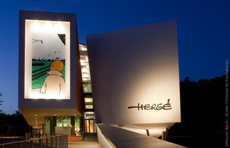Visite Musée Hergé in Louvain-la-Neuve Die Organisations-Gruppe Maggy, Steve, Sabrina, Jean-Marie, Daniel, Sandra, und Sonia haben die Visite zusammen geplant.