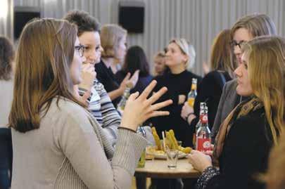 Unternehmen fördern Frauen in der Region Aachen, dem ersten Frauen-Business-Tag der Region Aachen. Nach einer kurzen Begrüßung von Prof. Dr.