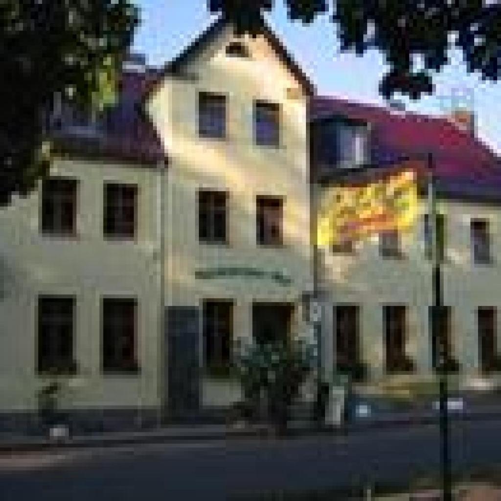 Gosen_Erika Karasek Gasthaus Märkischer Hof Autor: Heimatverein