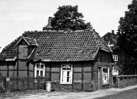 Das Dorf in der Großstadt Foto: Friedrich-Wilhelm Busse Hermann Löns gern ein.