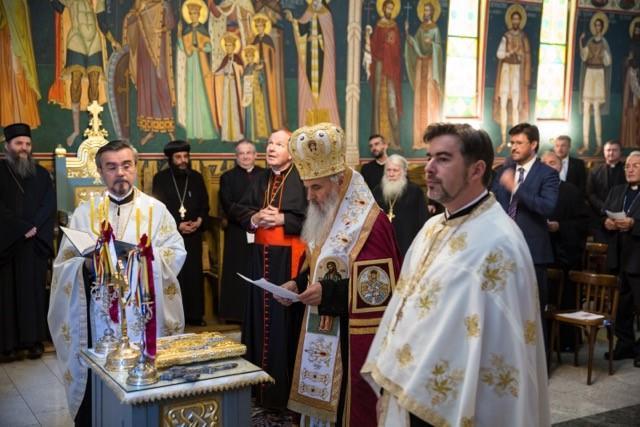 Klosters Vatopedi Archimandrit Efraim, mit dem Vater Iulian aus dem Skiti Prodromou.