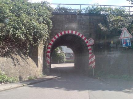 1. Ausgangssituation Durchgangsverkehr im Wohngebiet Breloher Steig Schleichverkehre Lindkenshofer Weg / Horster Straße verursacht durch den