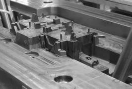 Leistungsspektrum Unser Leistungsspektrum umfasst den gesamten Produktentstehungsprozess, beginnend mit der Werkzeugkonstruktion bis hin zur eigentlichen Spritzgießfertigung bzw.
