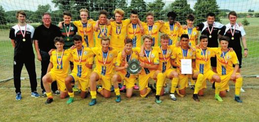 Junioren Eintracht Braunschweig II ist Meister der B-Junioren-Niedersachsenliga.