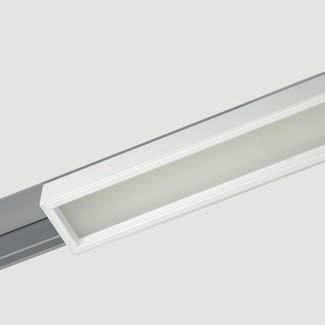 Les profilés préfabriqués en aluminium permettent de créer dans les surfaces plafonnées des ouvertures où sont intégrer les éléments lumineux.