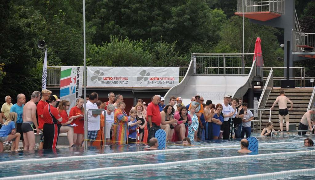 Schwimmfest auch für schwächere Teilnehmer/innen.