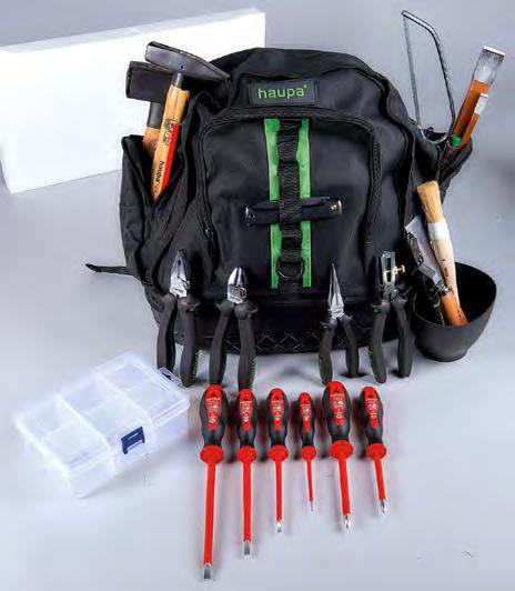 Rucksäcke Backpack Basic Werkzeugrucksack nicht nur für den Auszubildenden, Bodenschale mit Gummi verstärkt, doppelte Kreuznaht für hohe Belastung. Backpack 220275.
