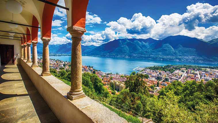 SPAZIERGANG AM LAGO MAGGIORE Mit den schneebedeckten Hochalpen