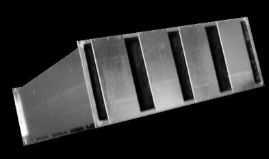 Klappenblätter gegenläufig, mit Zahnrädern verbunden Klappenachse Vierkantprofil, mit Nylonlagern für Jalousieklappen Klappenachse aus Aluminium mit 12 mm Durchmesser und Nylonlagern für einblättrige